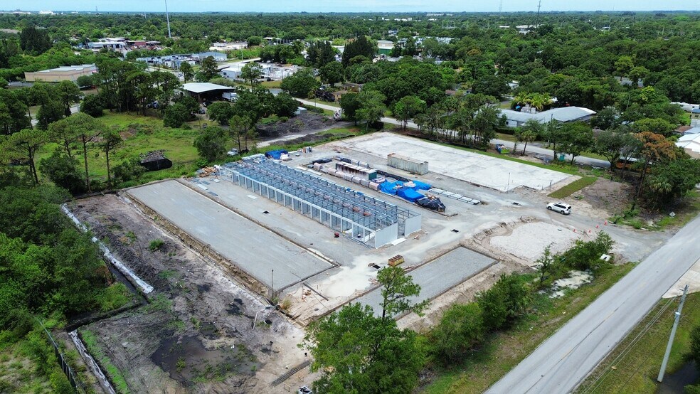 More Photos Of 500 N 39th Street, Fort Pierce Self Storage For Sale