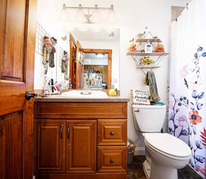 More Photos Of 1537 S Rolling Rd, Halethorpe Apartments For Sale