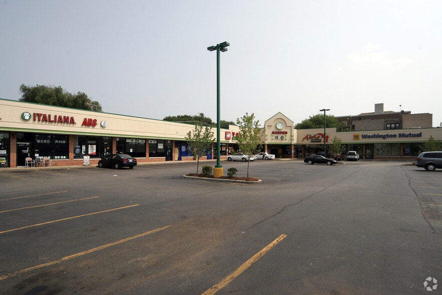 More Photos Of 5351-5359 N Lincoln Ave, Chicago Freestanding For Lease