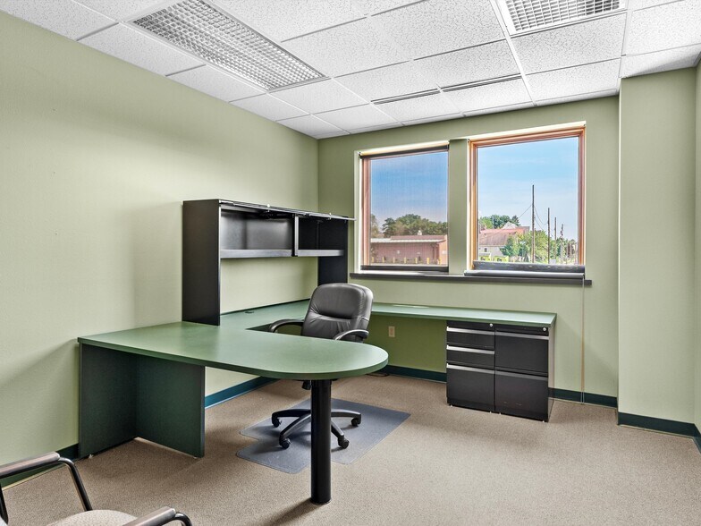 More Photos Of 2205 Forest Ave, Two Rivers Office Residential For Sale