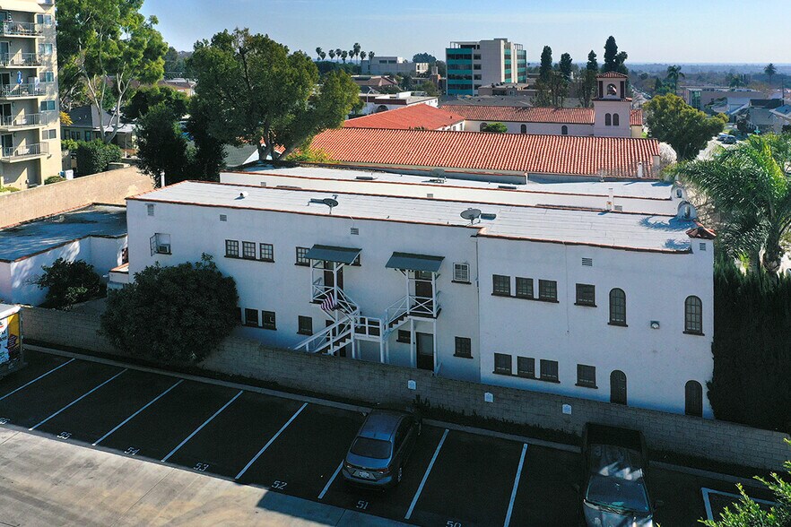 More Photos Of 7032 Washington Ave, Whittier Apartments For Sale