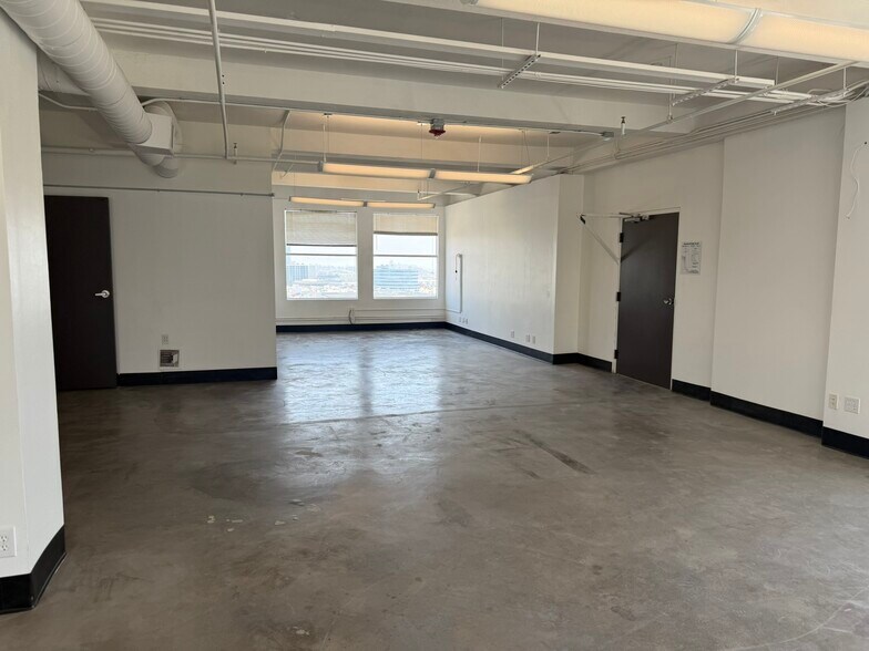 More Photos Of 316 W 2nd St, Los Angeles Loft Creative Space For Lease