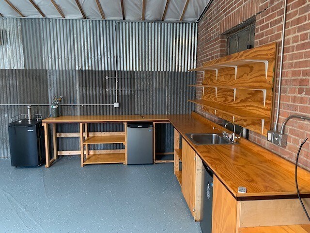 More Photos Of 501 Pedernales St, Austin Warehouse For Lease