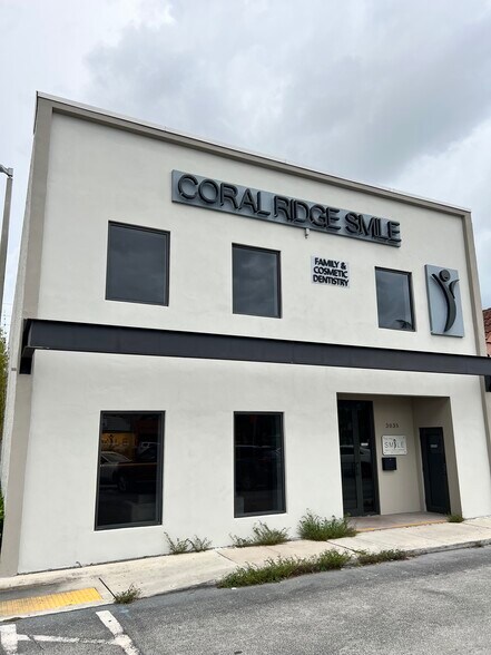 More Photos Of 3035 E Commercial Blvd, Fort Lauderdale Medical For Sale