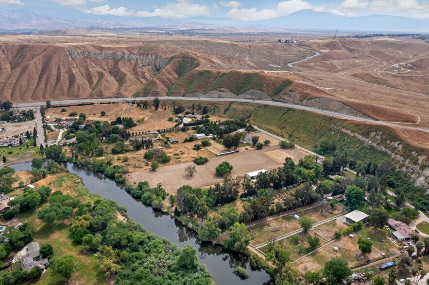 More Photos Of 5946 Shadow Hills Dr, Bakersfield Land For Sale