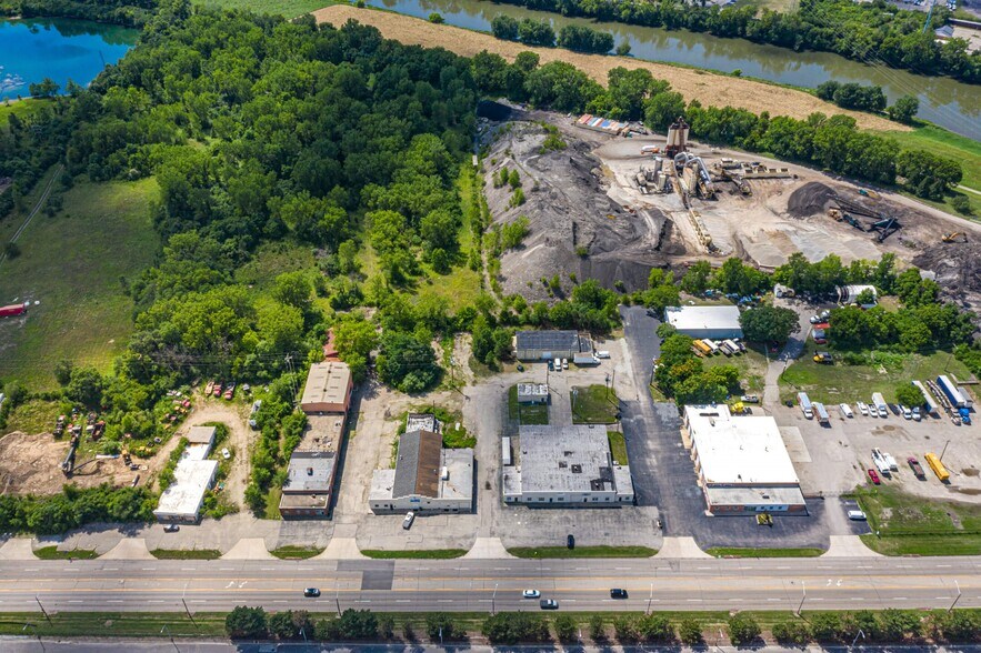 More Photos Of 2075 Dryden Rd, Moraine Industrial For Lease