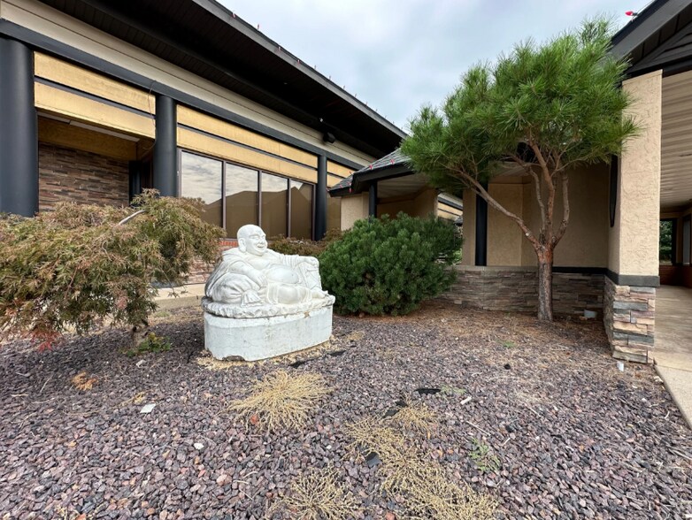 More Photos Of 4117 S National Ave, Springfield Restaurant For Sale