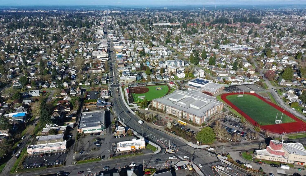 More Photos Of 2024 6th Ave, Tacoma Freestanding For Sale