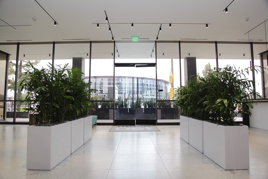 More Photos Of 150 N Santa Anita Ave, Arcadia Office For Lease