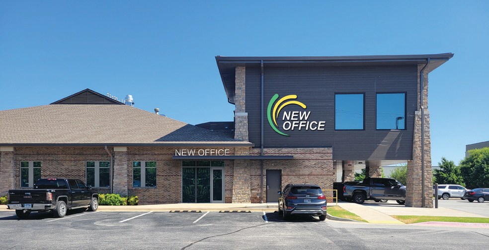 More Photos Of 2701 SE J St, Bentonville Office For Lease