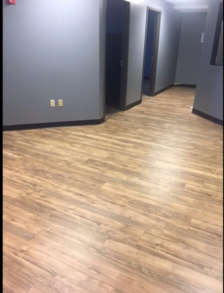 More Photos Of 3700 34th St, Orlando Office For Lease