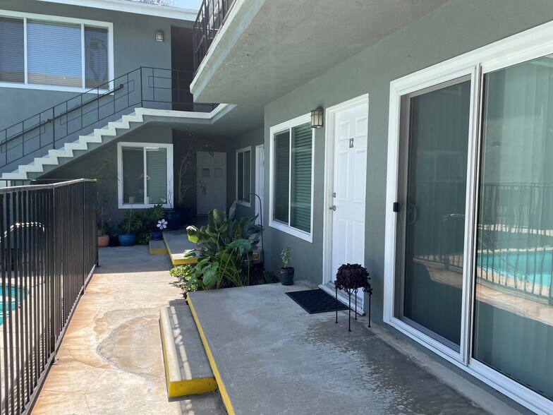 More Photos Of 15505 S Budlong Pl, Gardena Apartments For Sale