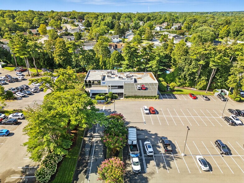 More Photos Of 700 Veterans Memorial Hwy, Hauppauge Unknown For Lease