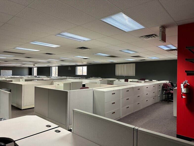 More Photos Of 11355 Stephens Rd, Warren Office For Sale