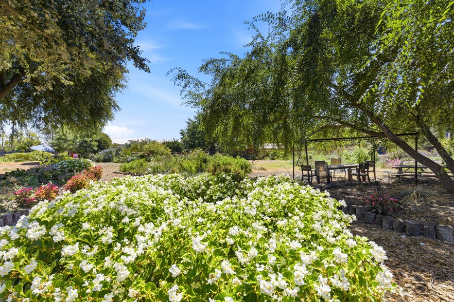 More Photos Of 10095 Monterey Rd, Gilroy Land For Sale