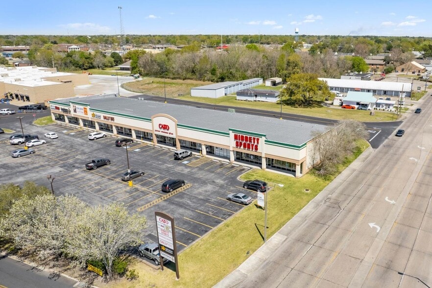 More Photos Of 1002 Jefferson Terrace Blvd, New Iberia Unknown For Lease