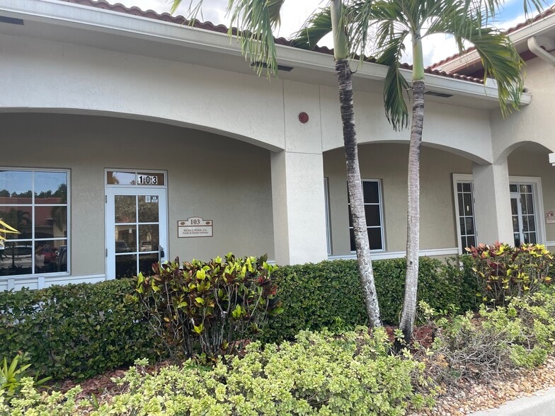 More Photos Of 5501 N University Dr, Coral Springs Office For Sale