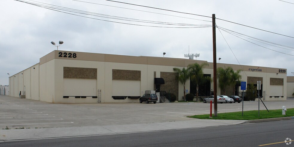More Photos Of 2220-2228 Ritchey St, Santa Ana Warehouse For Lease