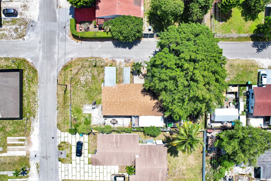 More Photos Of 3066 NW 92nd St & 9164-9174 NW 30 ct, Miami Manufactured Housing Mobile Home Park For Sale