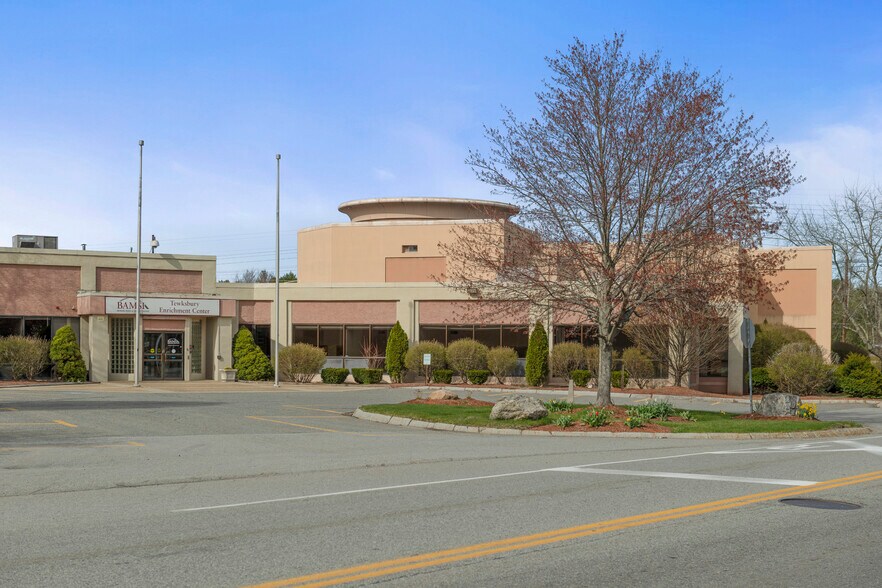 More Photos Of 890 East St, Tewksbury Light Manufacturing For Sale