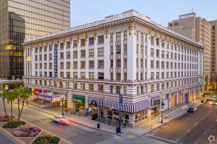 More Photos Of 121 Broadway, San Diego Office For Sale