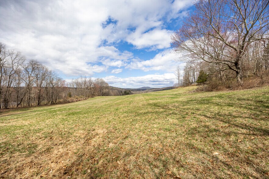 More Photos Of 12 Hunns Lake Rd, Stanfordville Flex For Sale