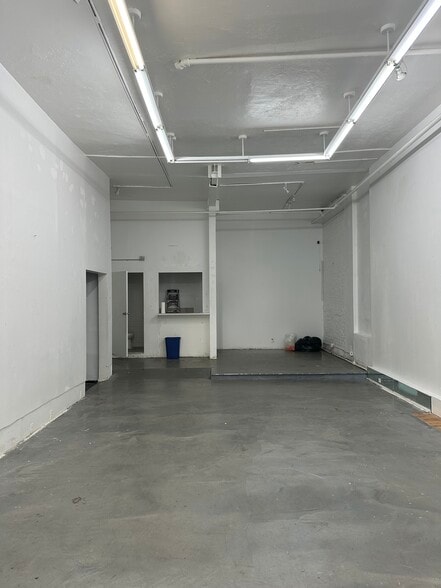 More Photos Of 57 Stanton St, New York Storefront Retail Residential For Lease