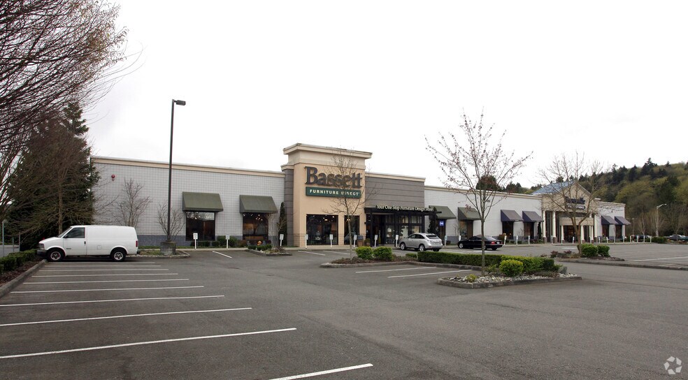 More Photos Of 5951 S 180th St, Tukwila Freestanding For Lease