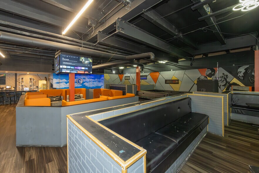 More Photos Of 1820 E 30th St, Cleveland Sports And Entertainment For Sale