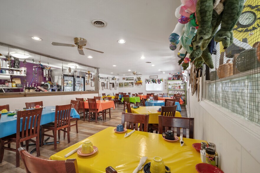 More Photos Of 7918 State Highway 42, Egg Harbor Restaurant For Sale