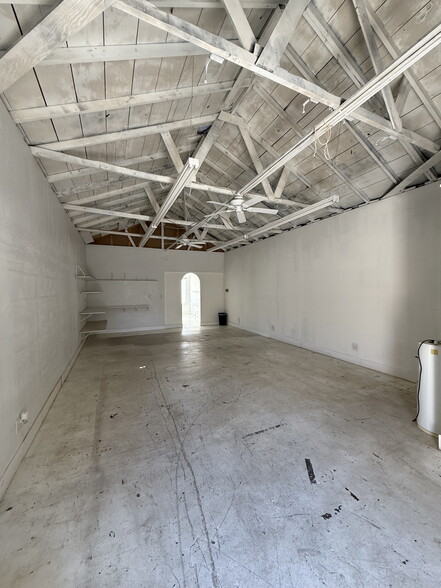 More Photos Of 1845 Redondo Ave, Signal Hill Unknown For Lease