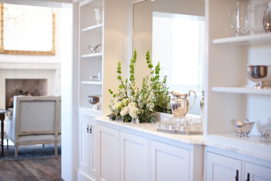 More Photos Of 543 Park Ave, Park City Hotel For Sale