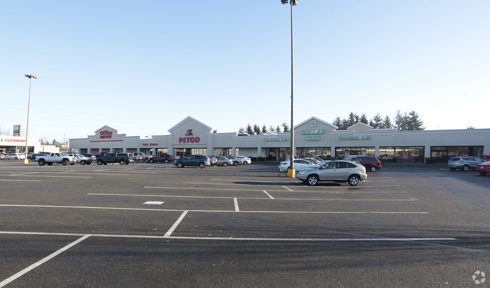 More Photos Of 3705-3831 S Meridian, Puyallup Unknown For Lease