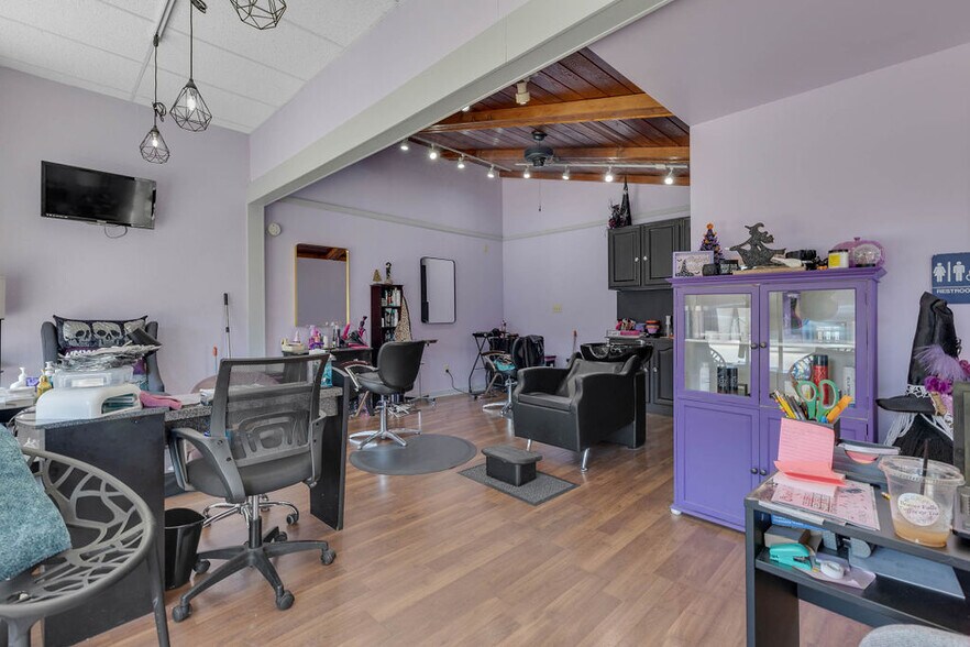 More Photos Of 3420 4th Ave, Beaver Falls Storefront Retail Office For Sale