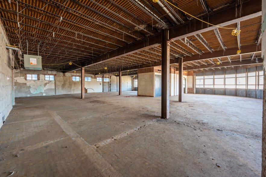 More Photos Of 1320 5th Ave, Mckeesport Healthcare For Sale