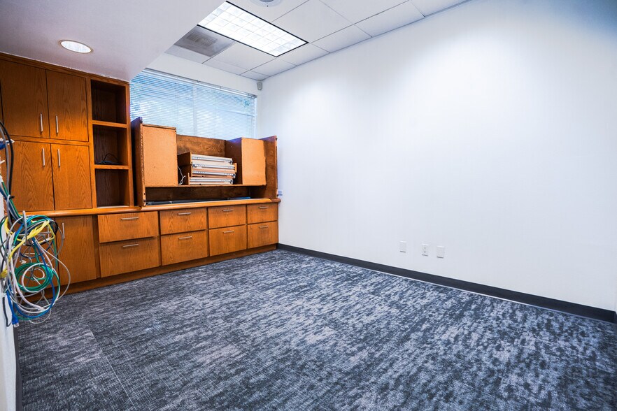 More Photos Of 816 W Yosemite Ave, Madera Medical For Lease