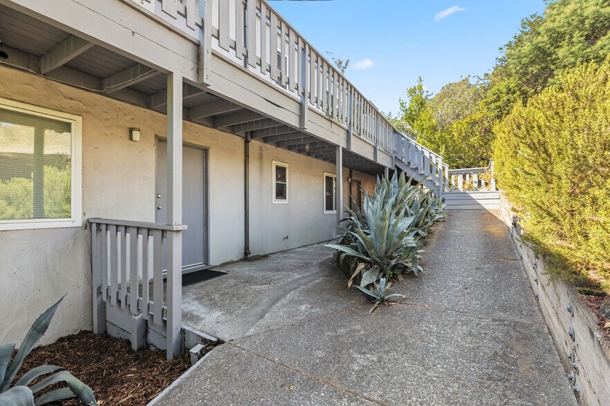 More Photos Of 1893 Lincoln Ave, San Rafael Multifamily For Sale