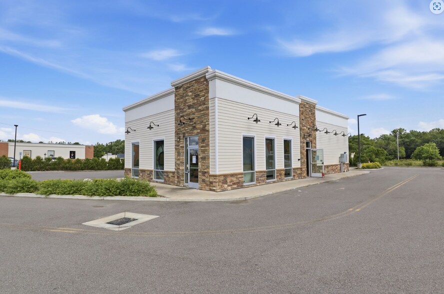 More Photos Of 3208 Chili Ave, Rochester Fast Food For Lease
