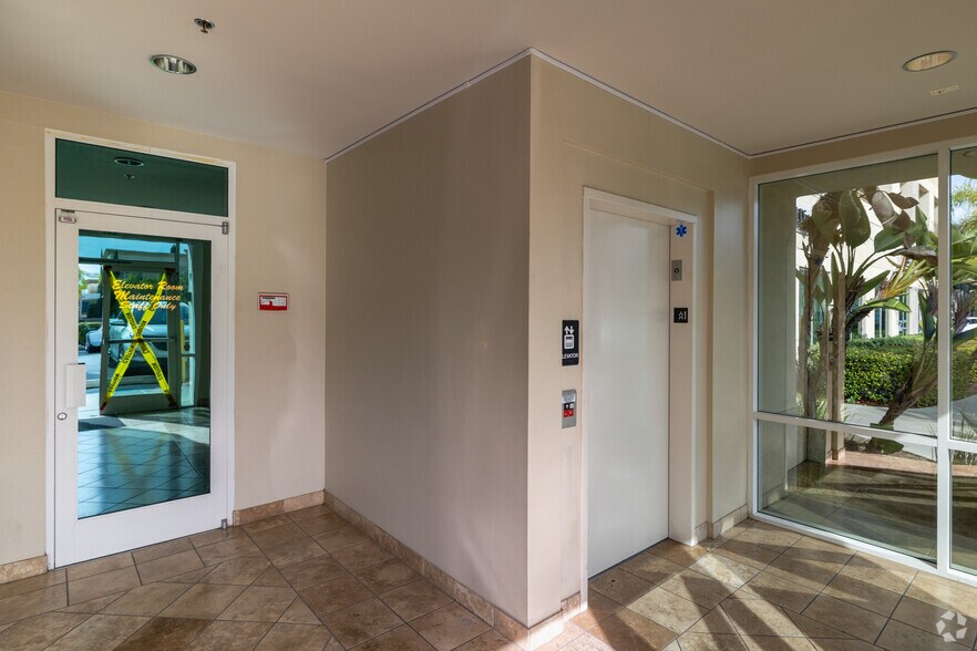 More Photos Of 25460 Medical Center Dr, Murrieta Medical For Sale