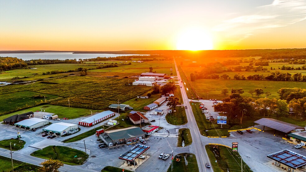 More Photos Of 55925 E Highway 85A, Bernice Freestanding For Sale