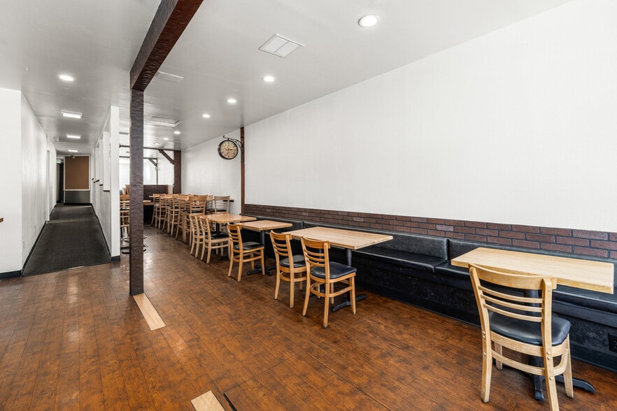 More Photos Of 110 S Pine St, Nevada City Freestanding For Lease