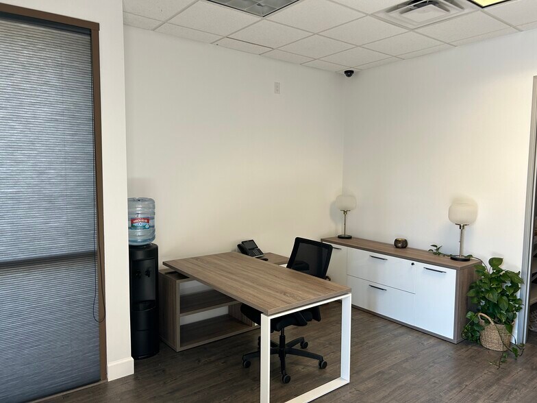 More Photos Of 18205 N 51st Ave, Glendale Office For Lease