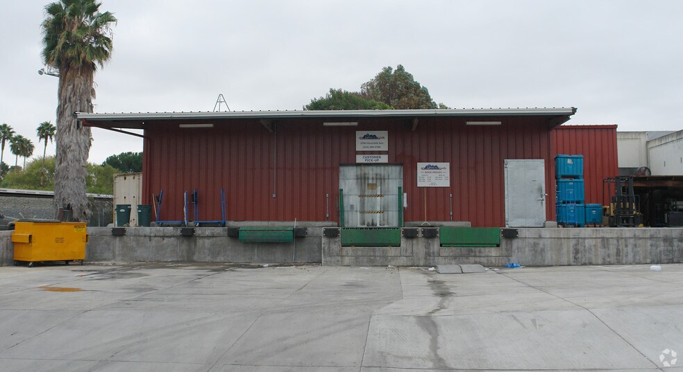 More Photos Of 2790 Cloverdale Ave, Concord Refrigeration Cold Storage For Sale