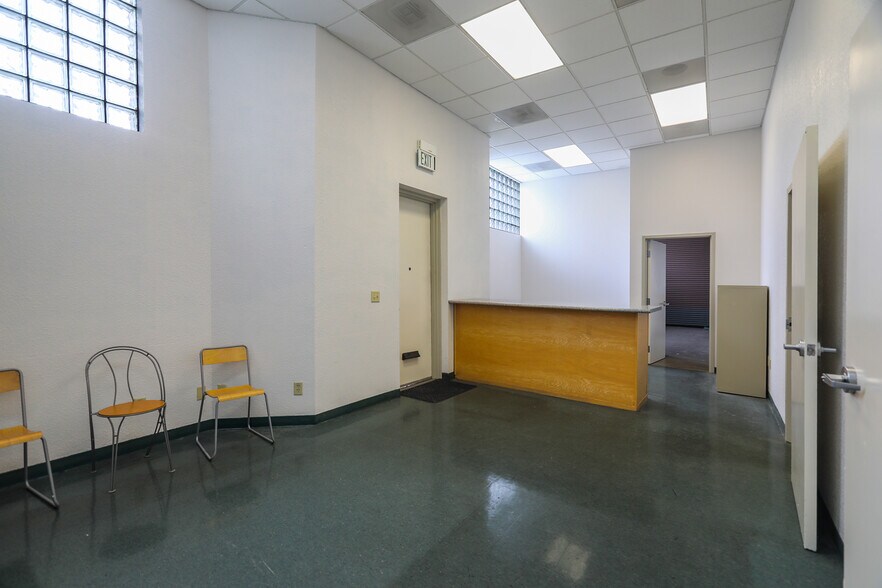 More Photos Of 520 27th St, Oakland Office For Sale