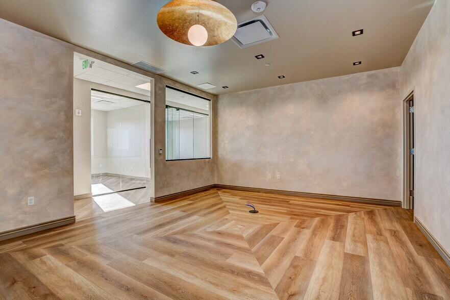 More Photos Of 4184 St Cloud Dr, Loveland Storefront Retail Office For Sale