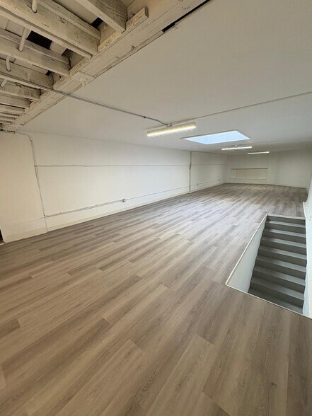 More Photos Of 104 S Avenue 58, Los Angeles Storefront Retail Office For Lease