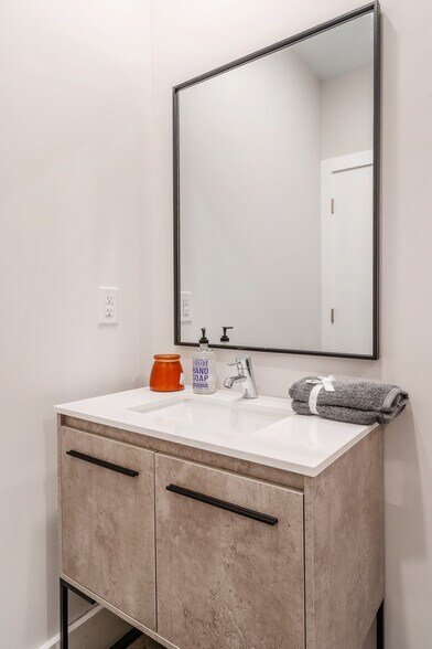 More Photos Of 3503 Midvale Ave, Philadelphia Apartments For Sale