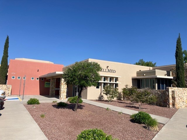 More Photos Of 4774 Loma del Sur Dr, El Paso Healthcare For Sale
