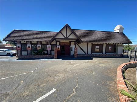 More Photos Of 4775 N Sierra Way, San Bernardino Restaurant For Sale