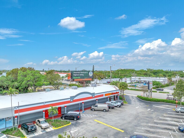 More Photos Of 904-1048 E Sample Rd, Pompano Beach Unknown For Lease